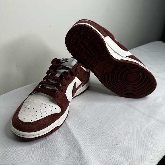 Nike - Men’s Dunk Low “Red Sepia” - Size 6 - Picture 6 of 11